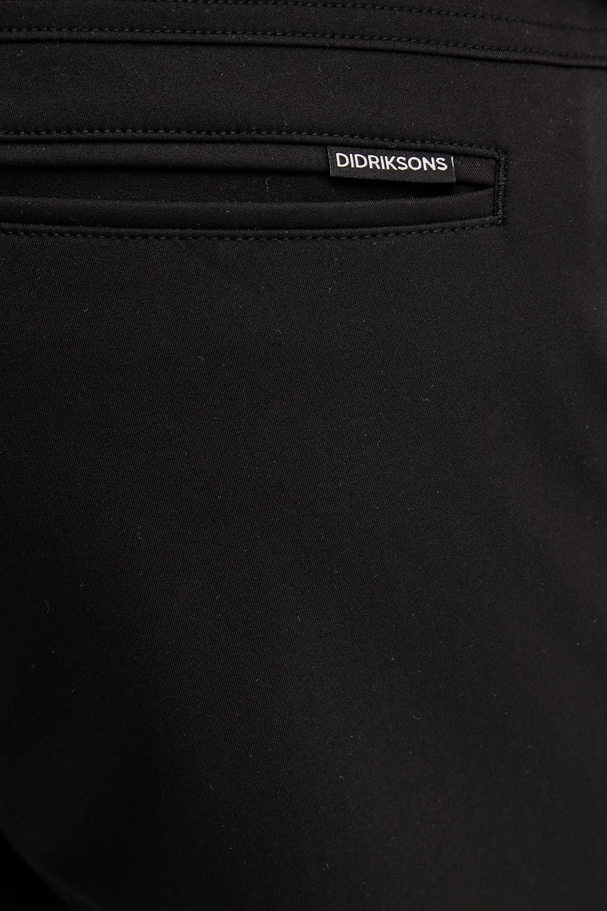 Σορτς Didriksons IAN χρώμα: μαύρο, 505304 φωτογραφία