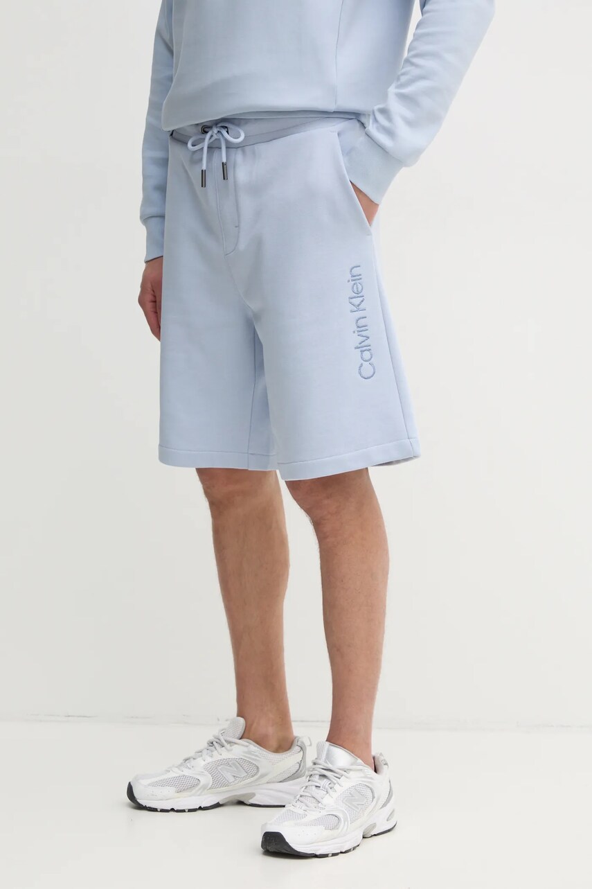 Levně Bavlněné šortky Calvin Klein modrá barva, K10K114121