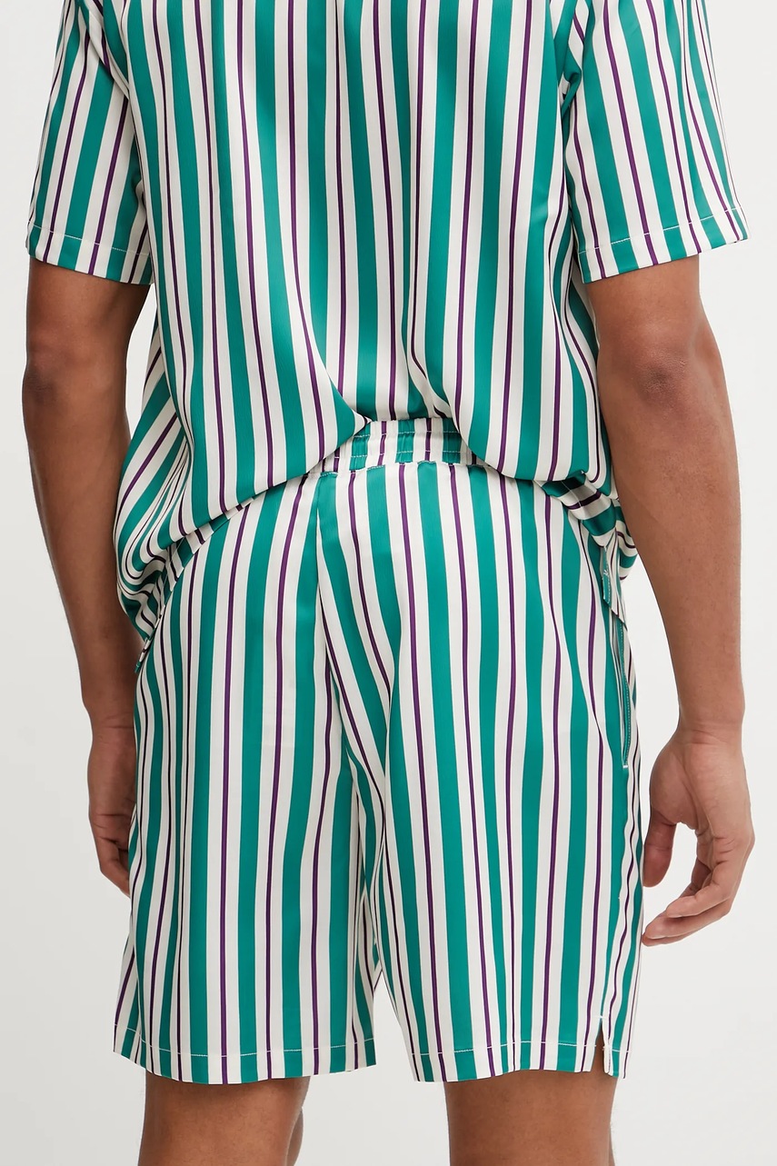 Σορτς Fila Lastro χρώμα: πράσινο, FAM0925 φωτογραφία