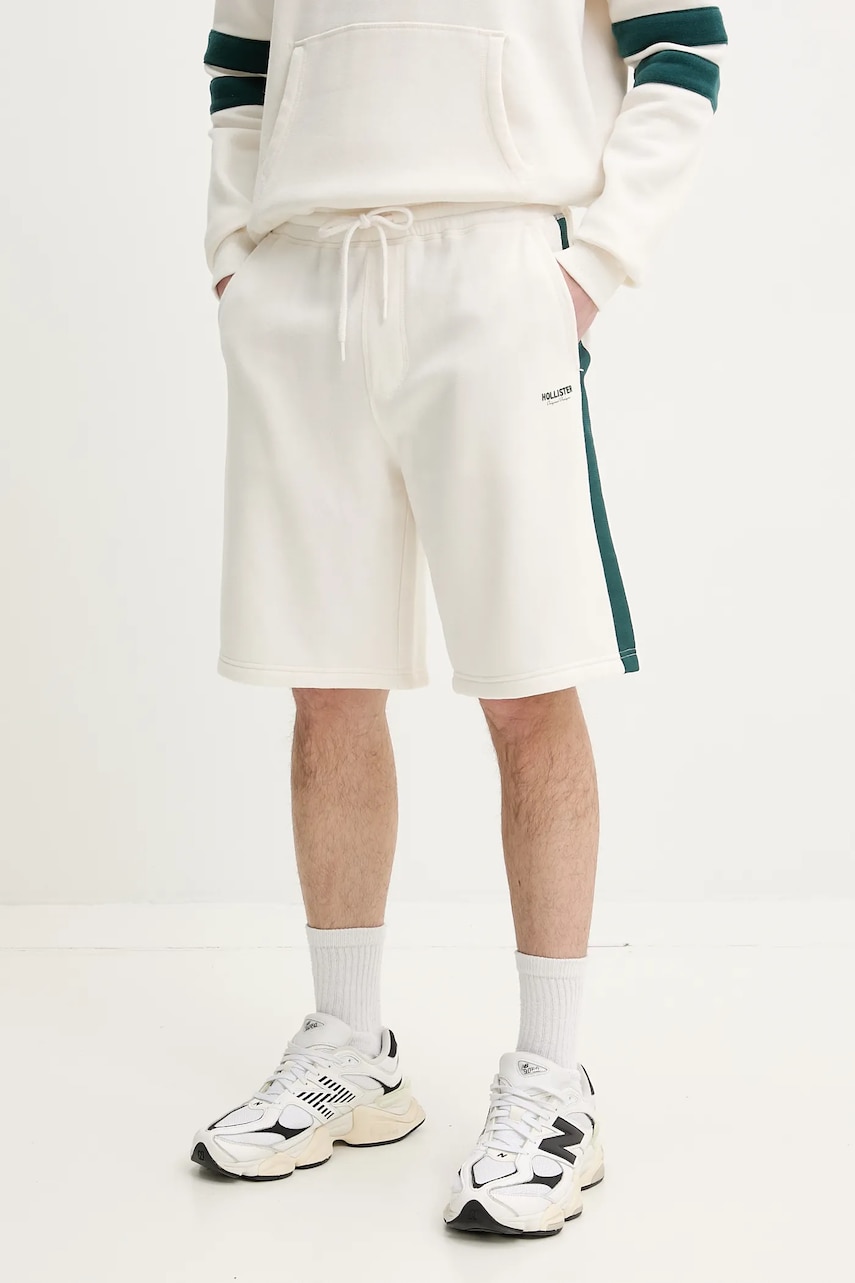 Hollister Co. pantaloni scurti barbati, culoarea bej, KI328-5010 Hollister Co. pantaloni scurti barbati, culoarea bej, KI328-5010