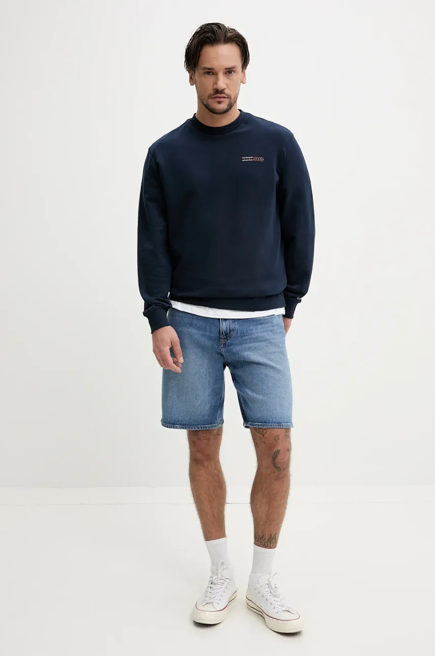Джинсовые шорты Tommy Jeans мужские DM0DM20952 Джинсовые шорты Tommy Jeans мужские DM0DM20952