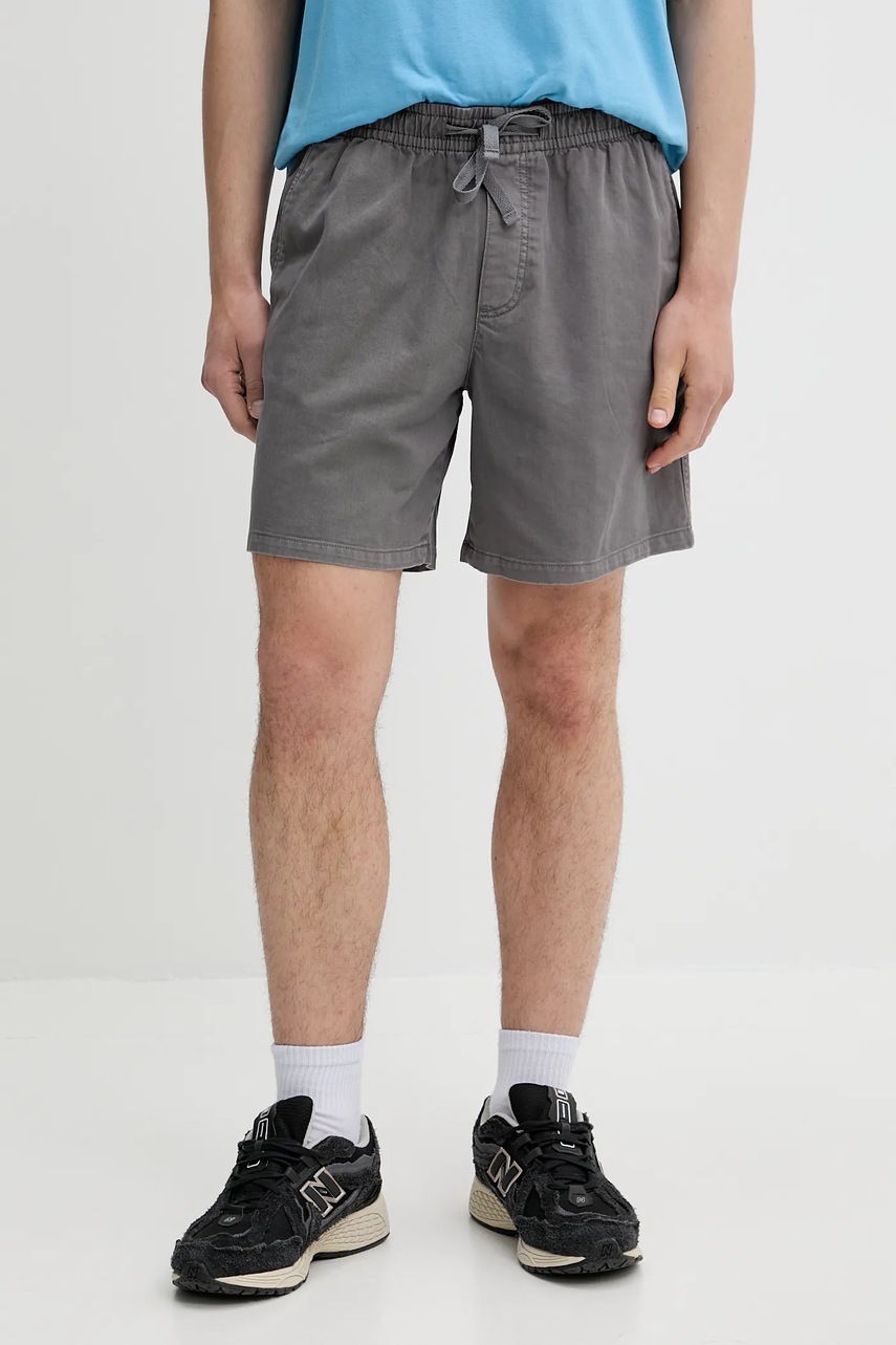 Tommy Jeans pantaloni scurti din bumbac barbati, culoarea gri, DM0DM21944