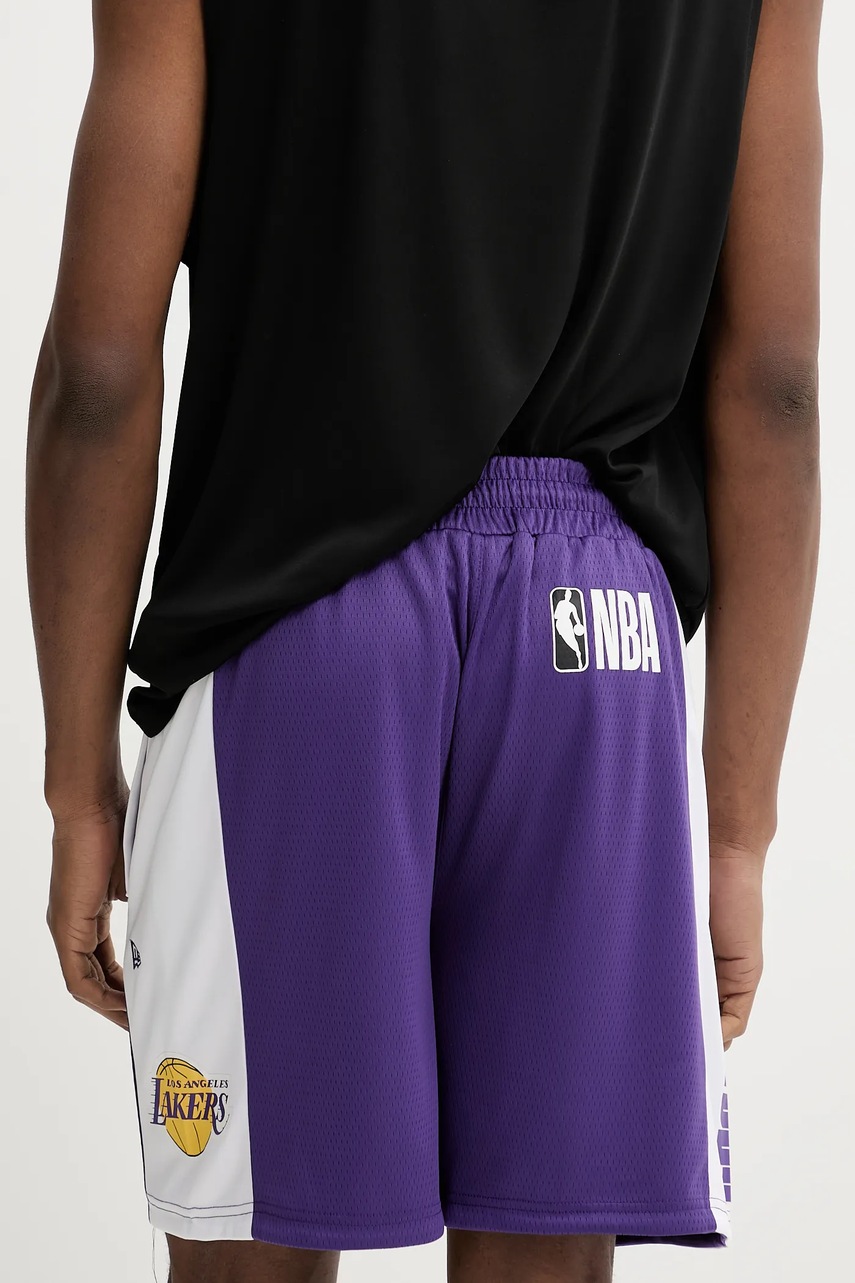 Σορτς New Era φωτογραφία