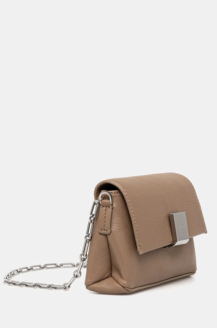 Сумочка Calvin Klein цвет коричневый K60K612785 Сумочка Calvin Klein цвет коричневый K60K612785