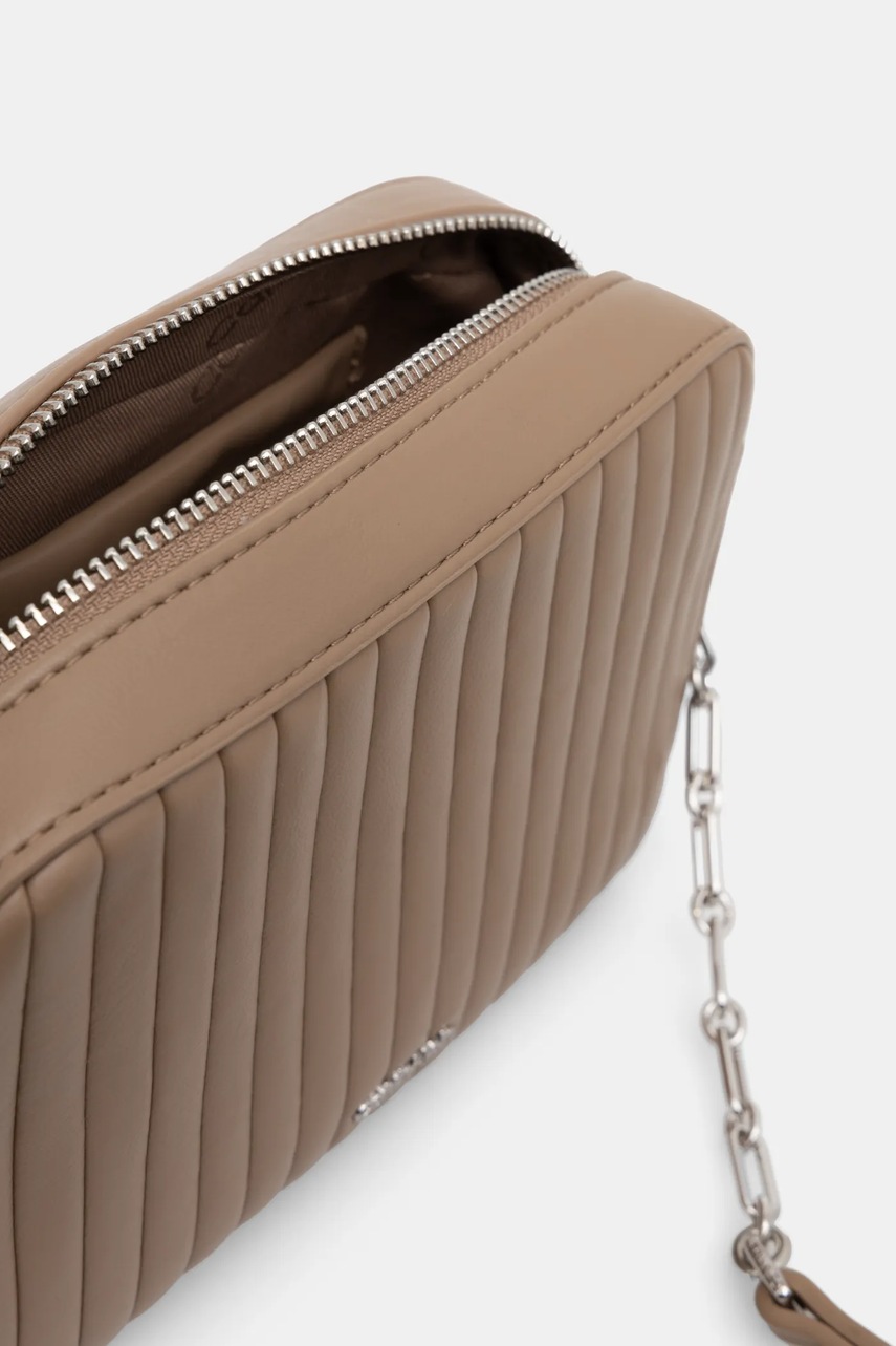 Τσάντα Calvin Klein χρώμα: μπεζ, K60K613078 φωτογραφία