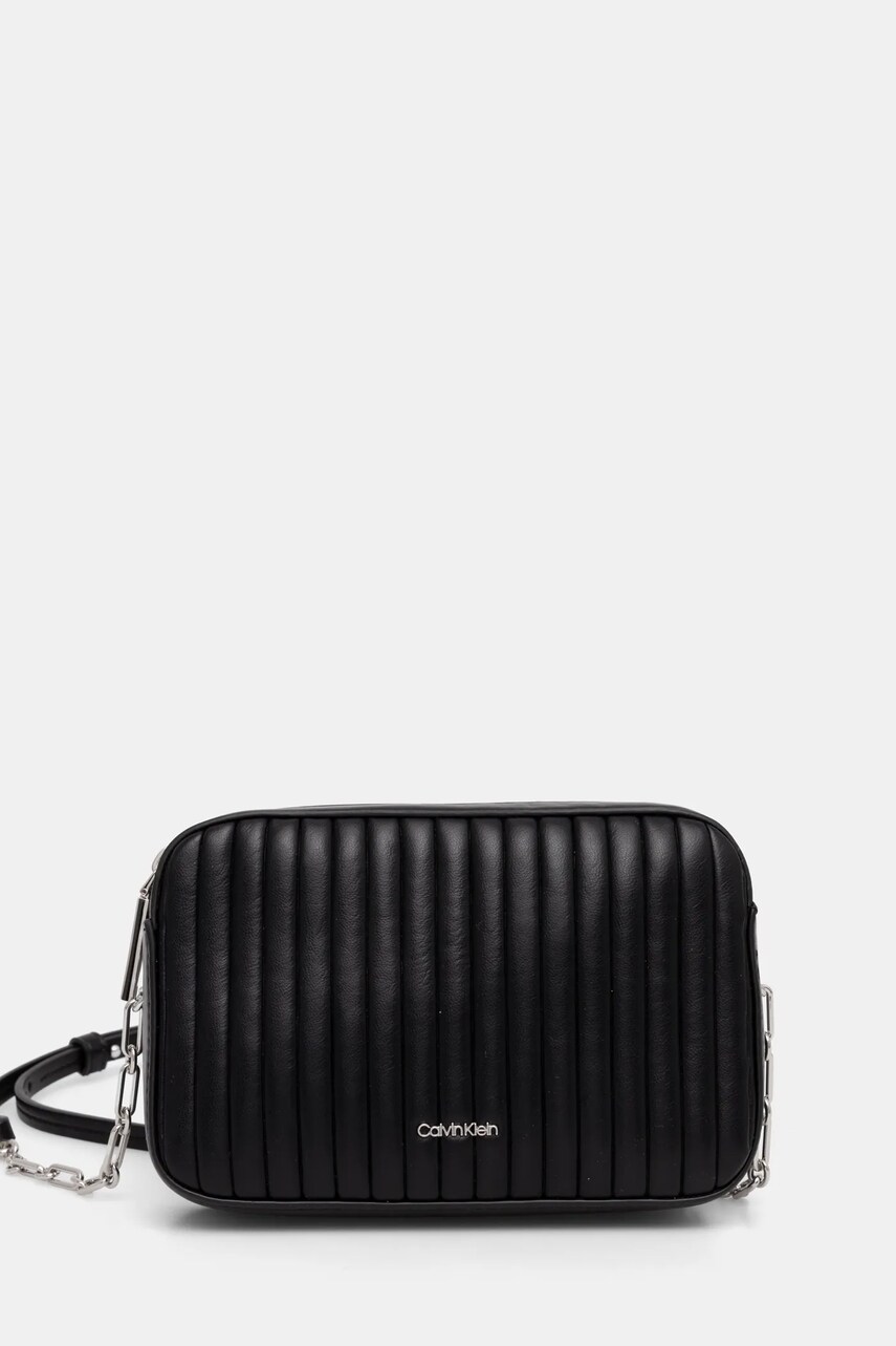 Levně Kabelka Calvin Klein černá barva, K60K613078