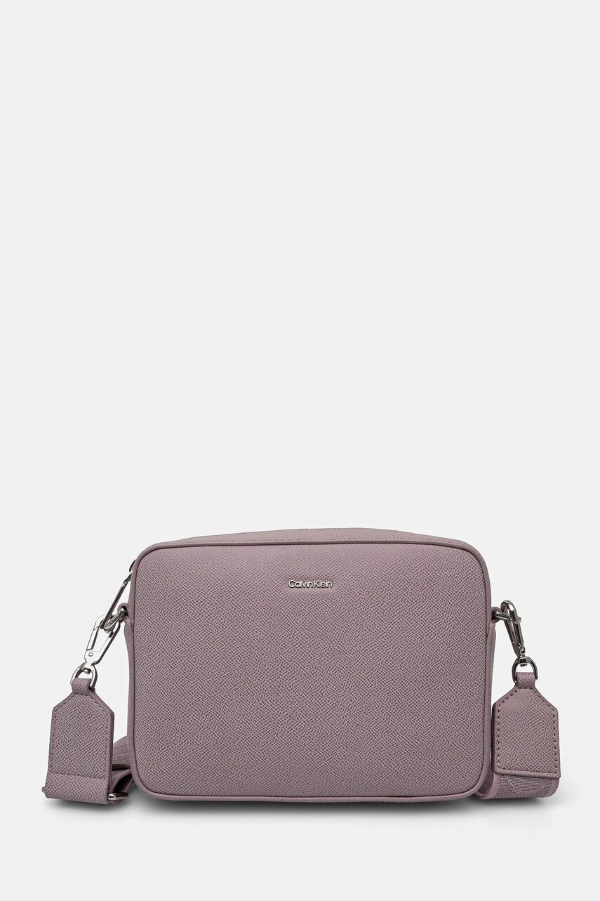 Levně Kabelka Calvin Klein fialová barva, K60K613084