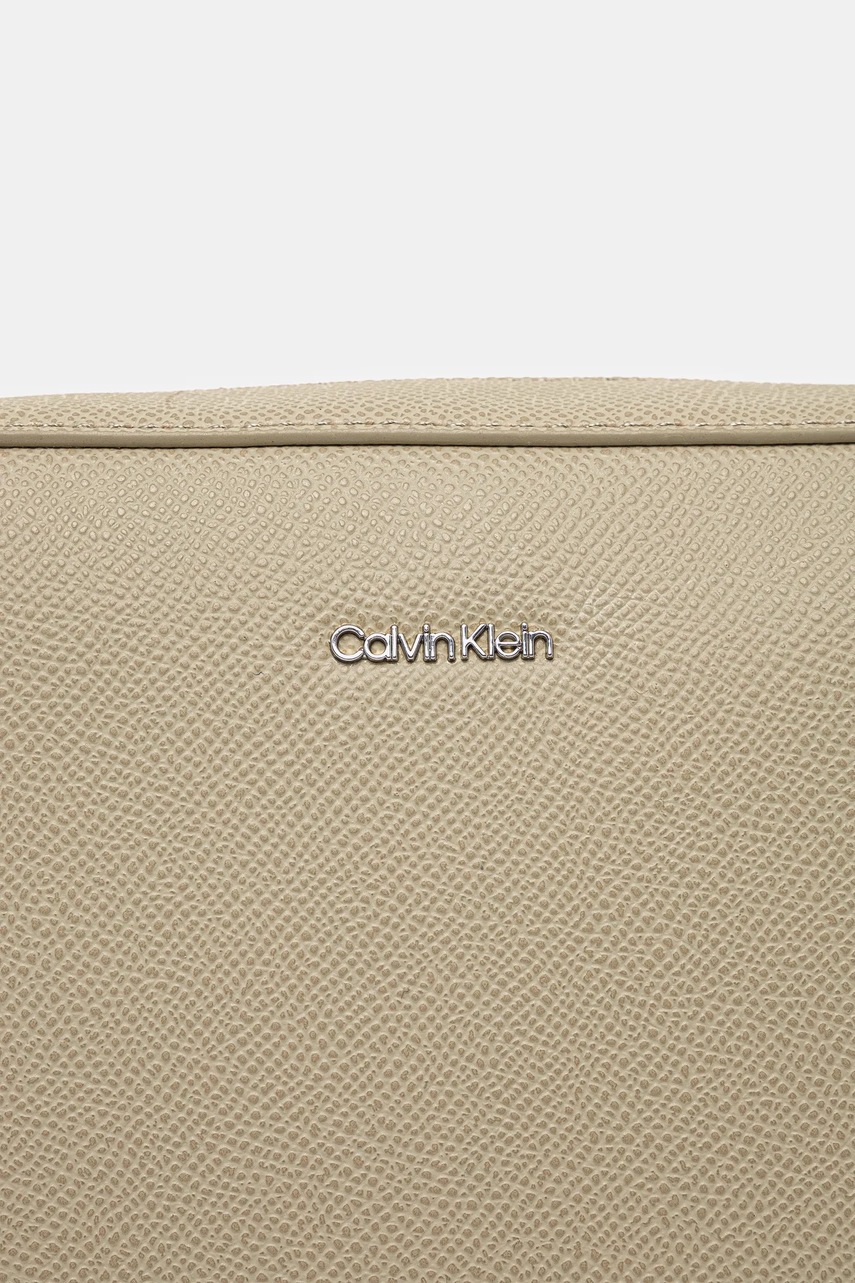 Сумочка Calvin Klein колір бежевий K60K613084 