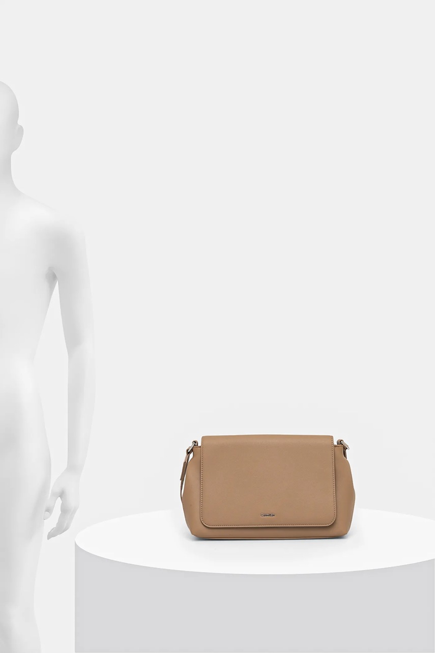 Τσάντα Calvin Klein χρώμα: μπεζ, K60K613085 φωτογραφία