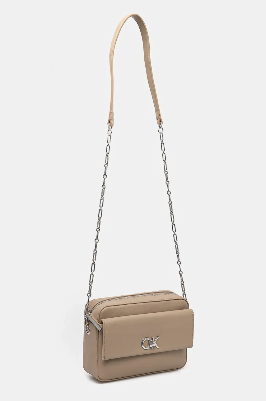 Сумочка Calvin Klein цвет бежевый K60K613089 Сумочка Calvin Klein цвет бежевый K60K613089