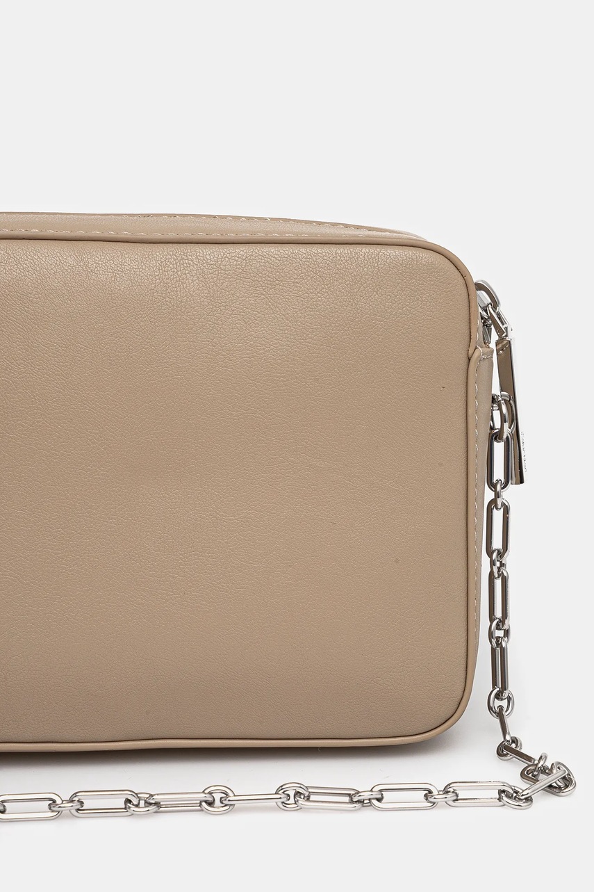 Τσάντα Calvin Klein χρώμα: μπεζ, K60K613089 φωτογραφία