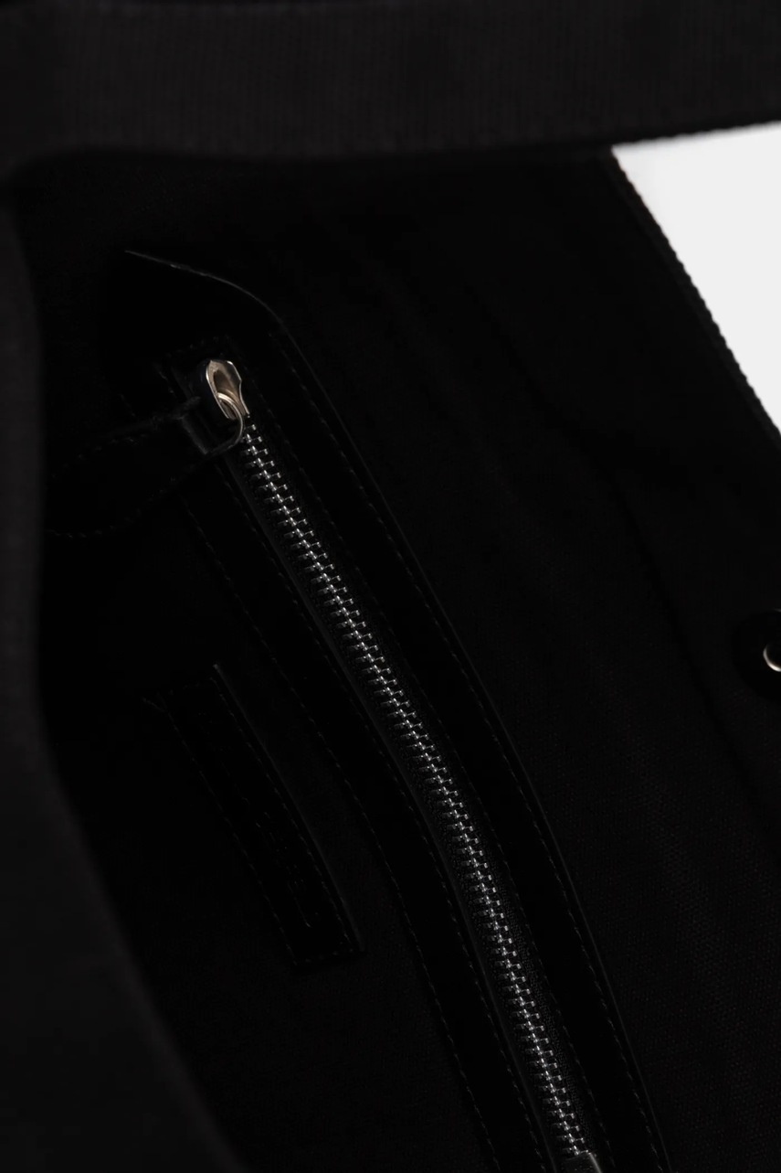 Τσάντα Karl Lagerfeld K/ESSENTIAL χρώμα: μαύρο, A1W50060 φωτογραφία