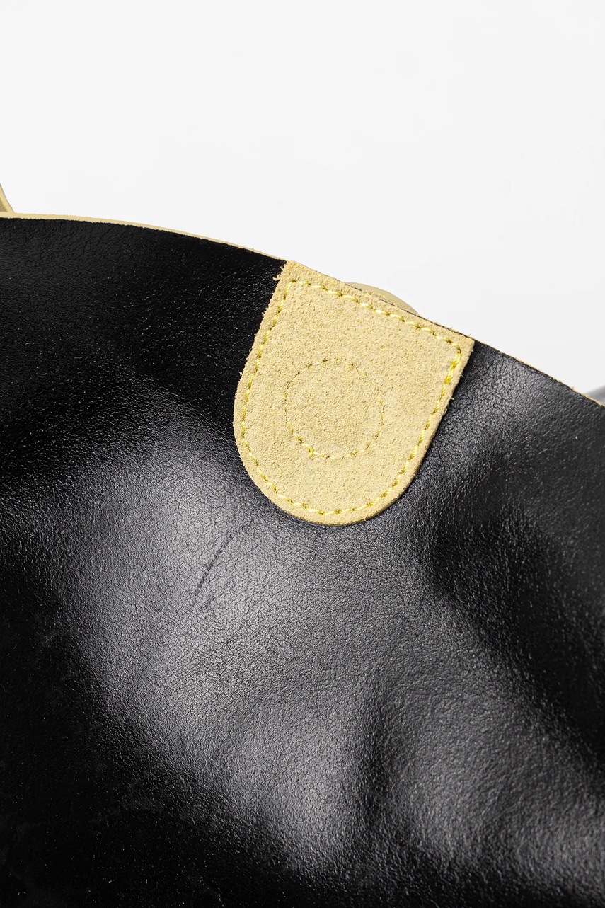 Oboustranná kožená kabelka Patrizia Pepe (obrázek 6)