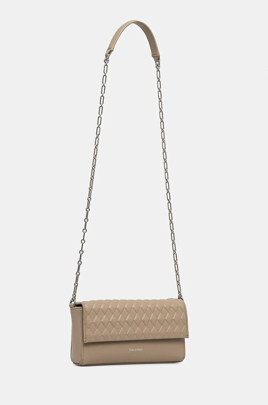 Сумочка Calvin Klein цвет бежевый K60K612995 Сумочка Calvin Klein цвет бежевый K60K612995