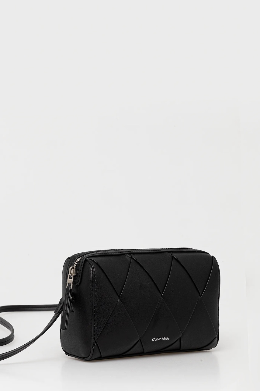 Сумочка Calvin Klein цвет чёрный K60K613002 Сумочка Calvin Klein цвет чёрный K60K613002
