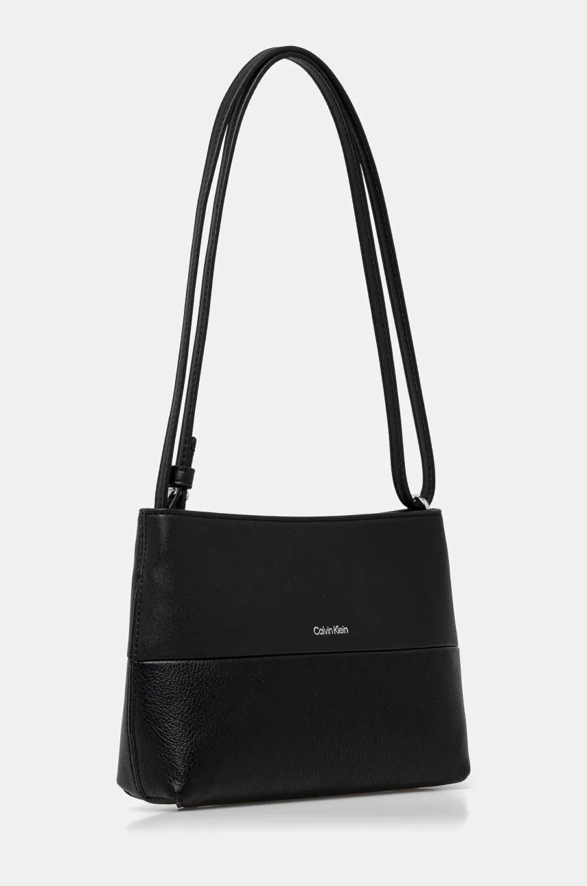 Сумочка Calvin Klein цвет чёрный K60K613009 Сумочка Calvin Klein цвет чёрный K60K613009