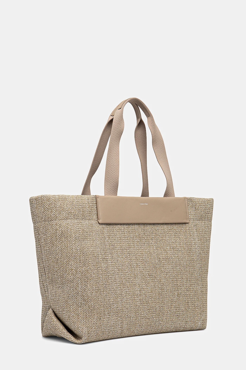 Сумочка Calvin Klein цвет бежевый K60K613025 Сумочка Calvin Klein цвет бежевый K60K613025