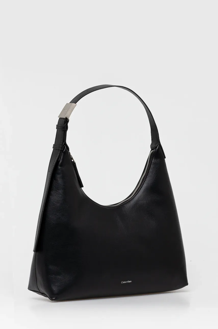 Сумочка Calvin Klein цвет чёрный K60K613031 Сумочка Calvin Klein цвет чёрный K60K613031