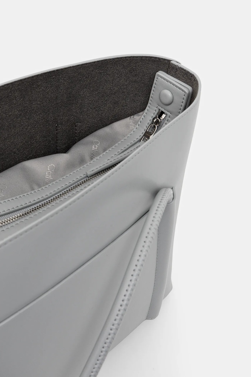 Τσάντα Calvin Klein χρώμα: μπλε, K60K613110 φωτογραφία