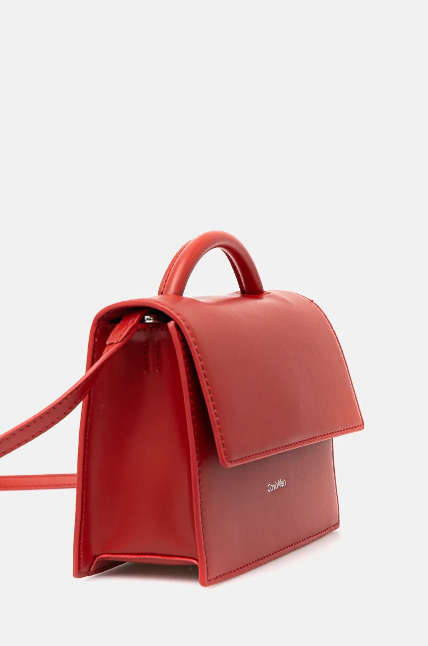 Сумочка Calvin Klein цвет красный K60K613162 Сумочка Calvin Klein цвет красный K60K613162