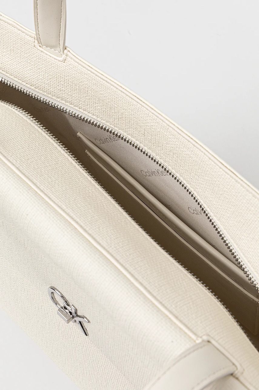 Τσάντα Calvin Klein χρώμα: μπεζ, K60K613178 φωτογραφία