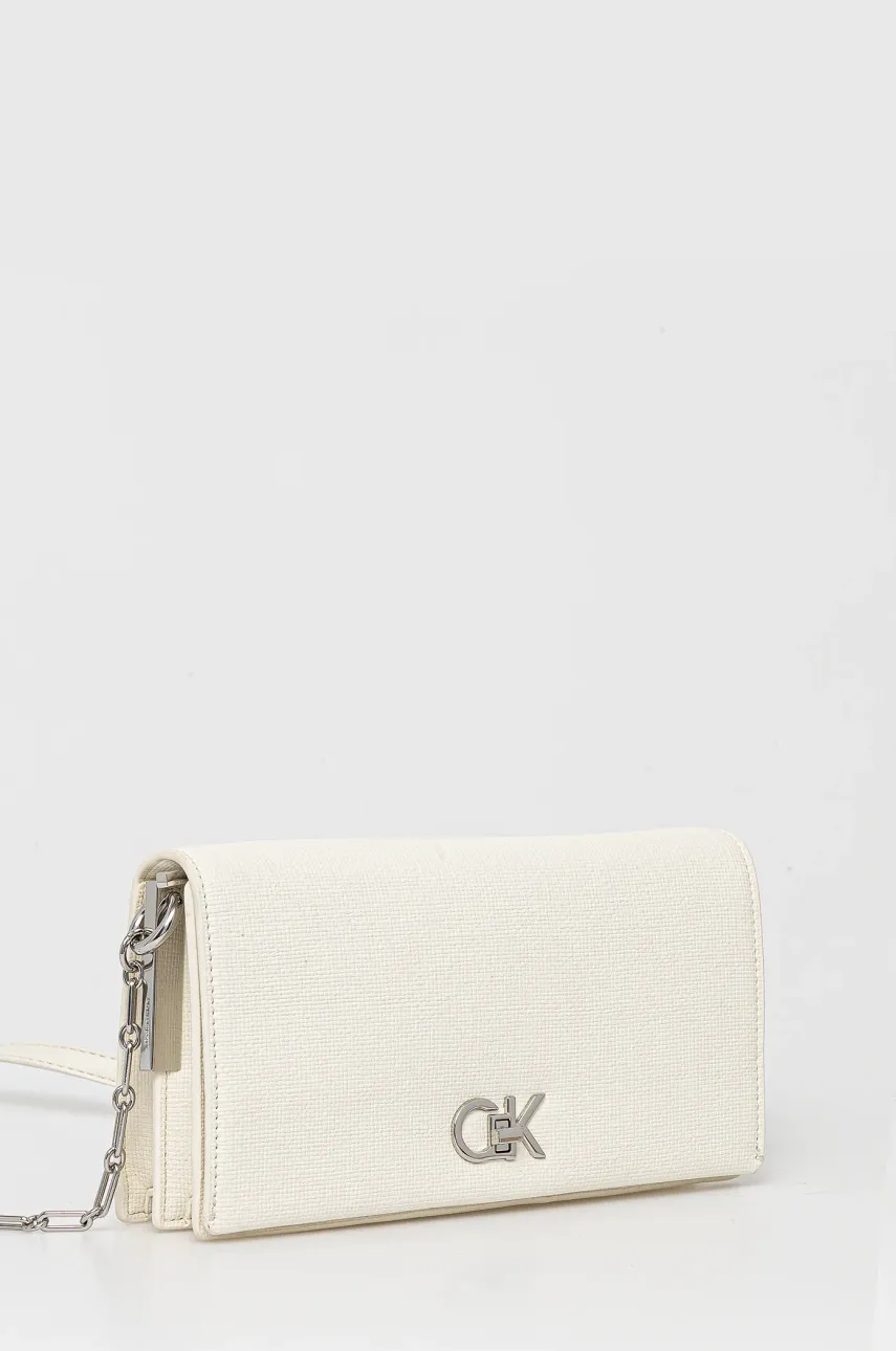 Сумочка Calvin Klein цвет бежевый K60K613180 Сумочка Calvin Klein цвет бежевый K60K613180