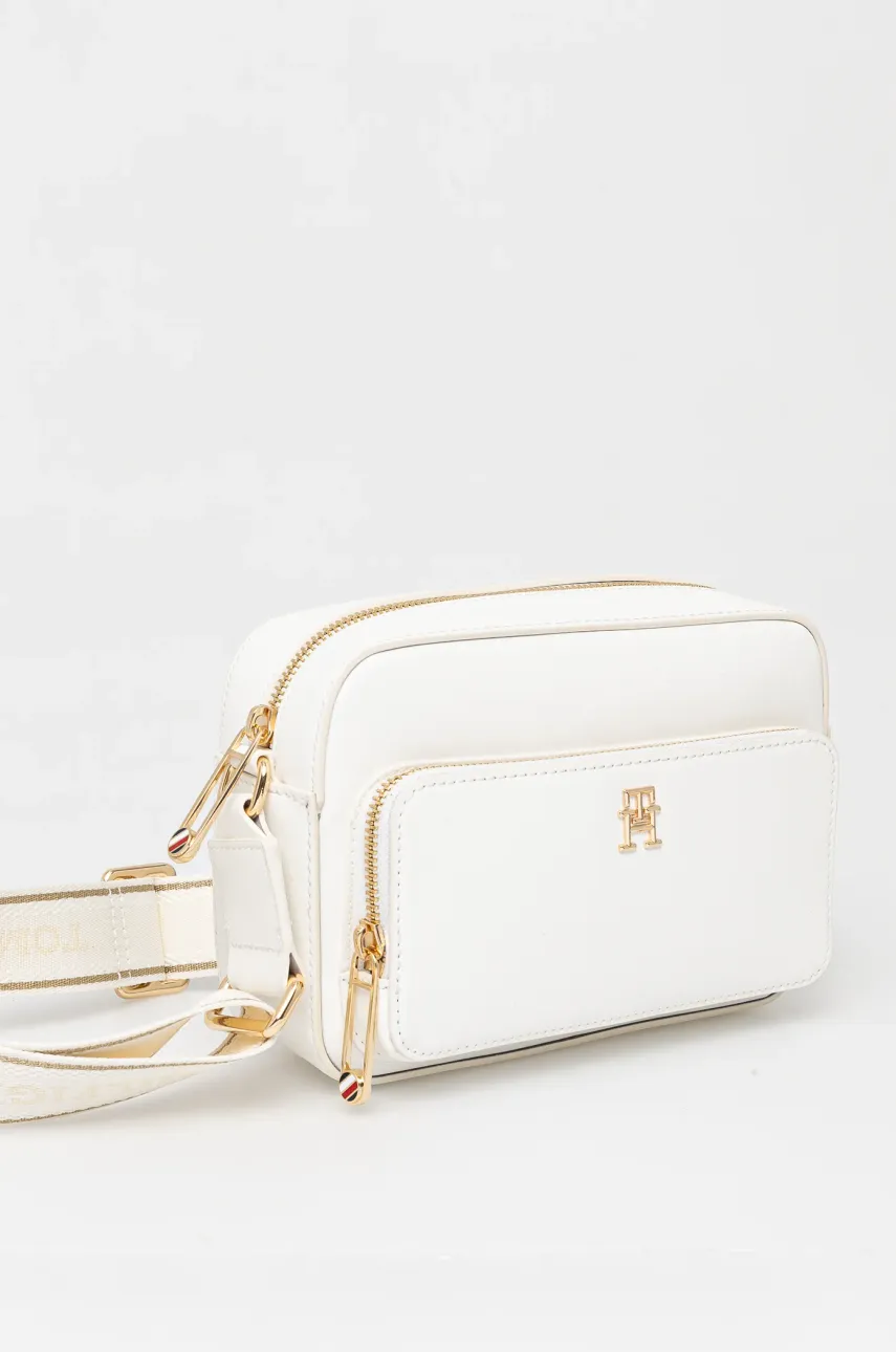 Сумочка Tommy Hilfiger цвет белый AW0AW16812 Сумочка Tommy Hilfiger цвет белый AW0AW16812
