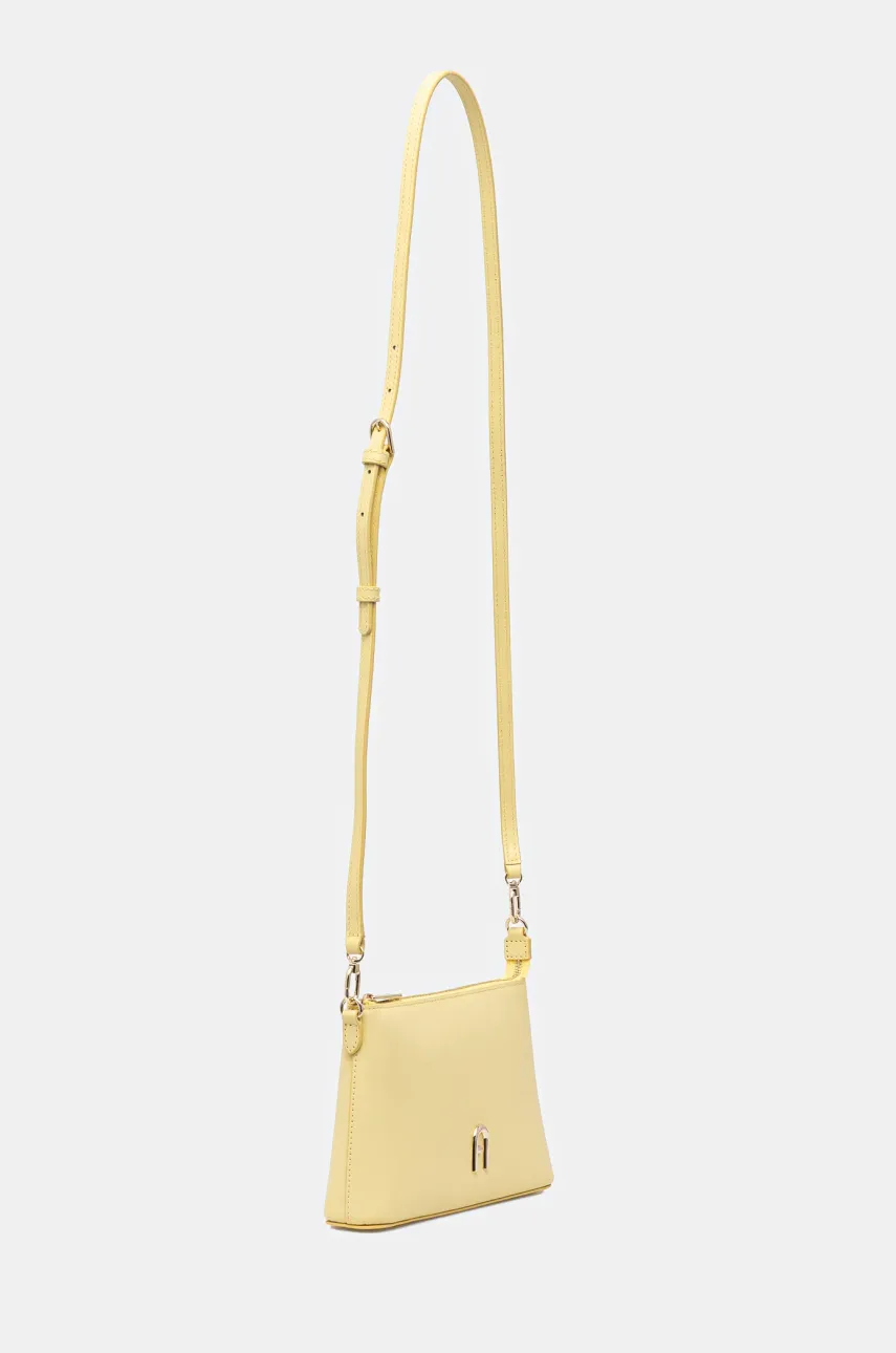 Кожаная сумочка Furla цвет жёлтый WE00615.AX0733.3684S1007 Кожаная сумочка Furla цвет жёлтый WE00615.AX0733.3684S1007