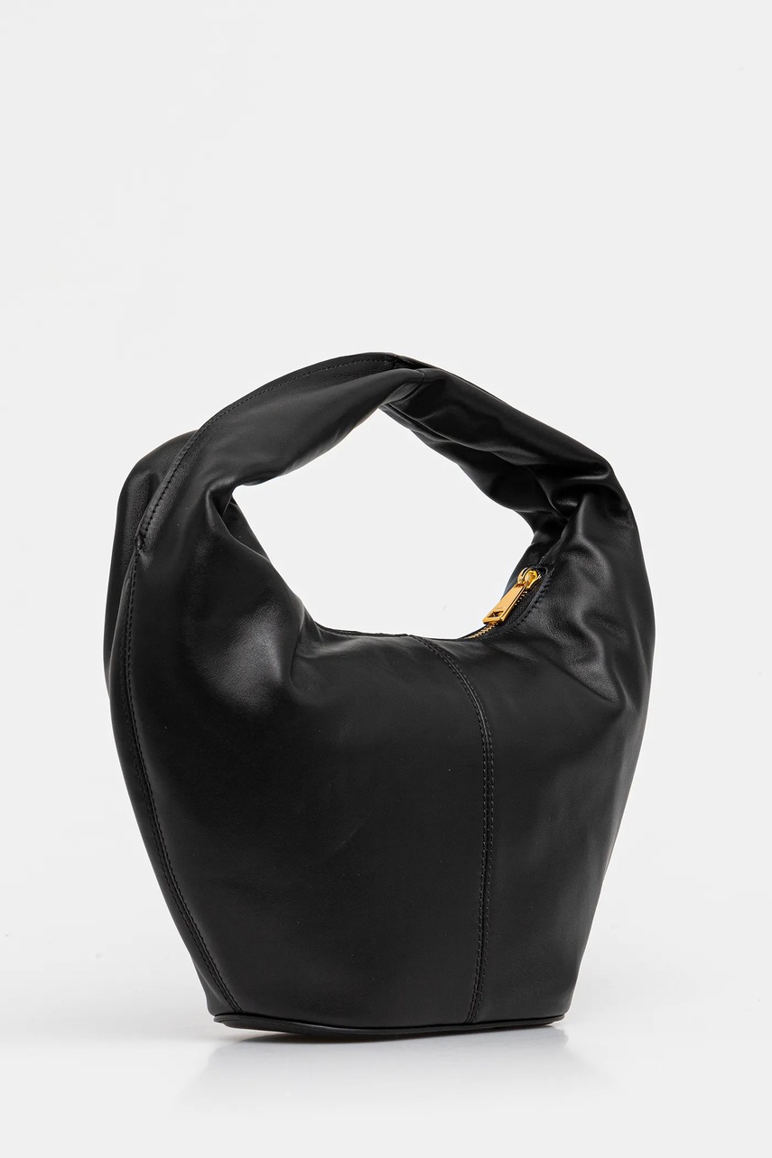 Кожаная сумочка Furla цвет чёрный WB01676.BX3168.O60001002