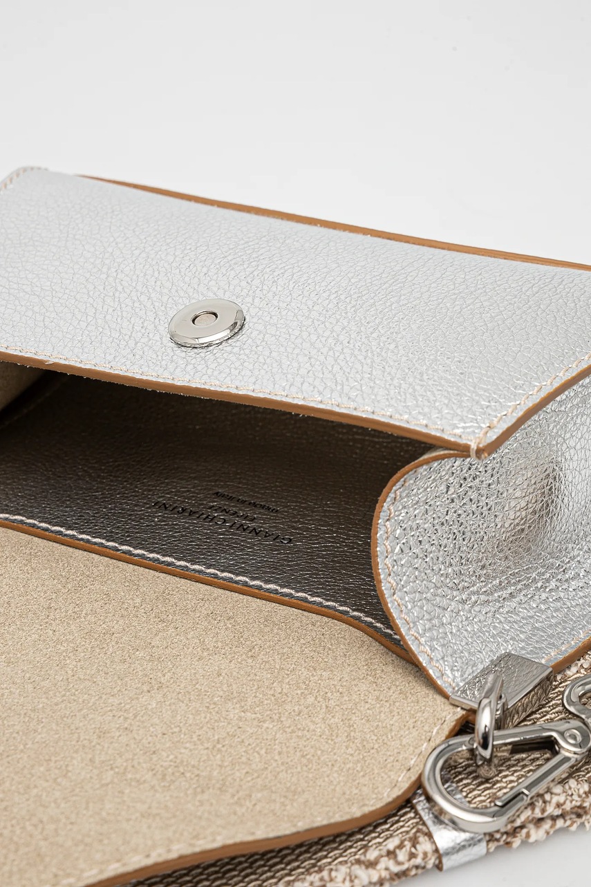 Δερμάτινη τσάντα Gianni Chiarini MARGOT χρώμα: ασημί, BS.11410.GTMET.NABCL φωτογραφία