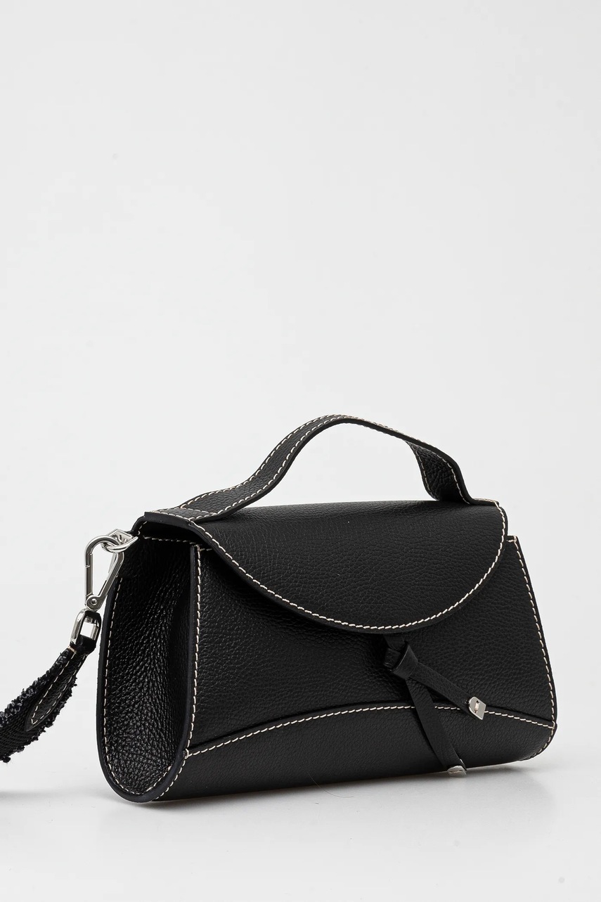 Кожаная сумочка Gianni Chiarini MARGOT цвет чёрный BS.11411.GRN.NABCL