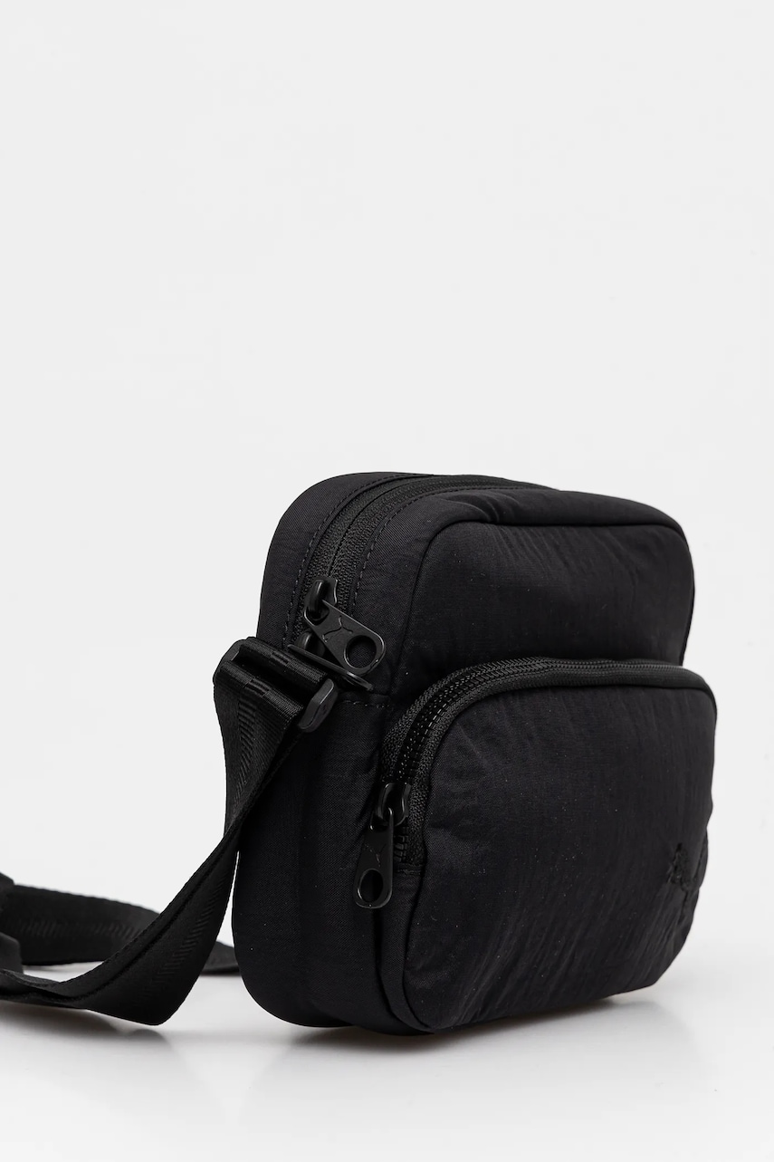 Сумочка Puma цвет чёрный 91278 Сумочка Puma цвет чёрный 91278