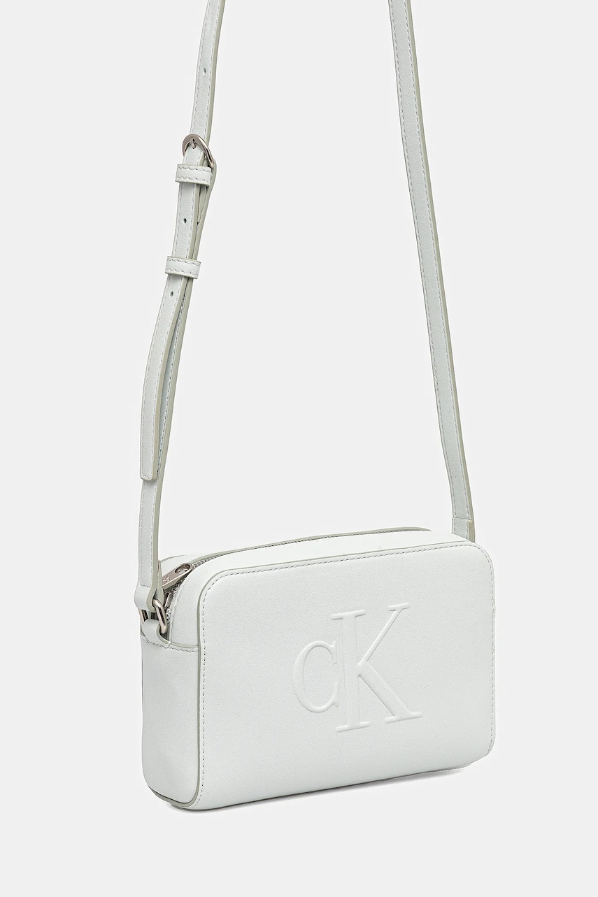 Сумочка Calvin Klein Jeans цвет бирюзовый LV04K3036G Сумочка Calvin Klein Jeans цвет бирюзовый LV04K3036G