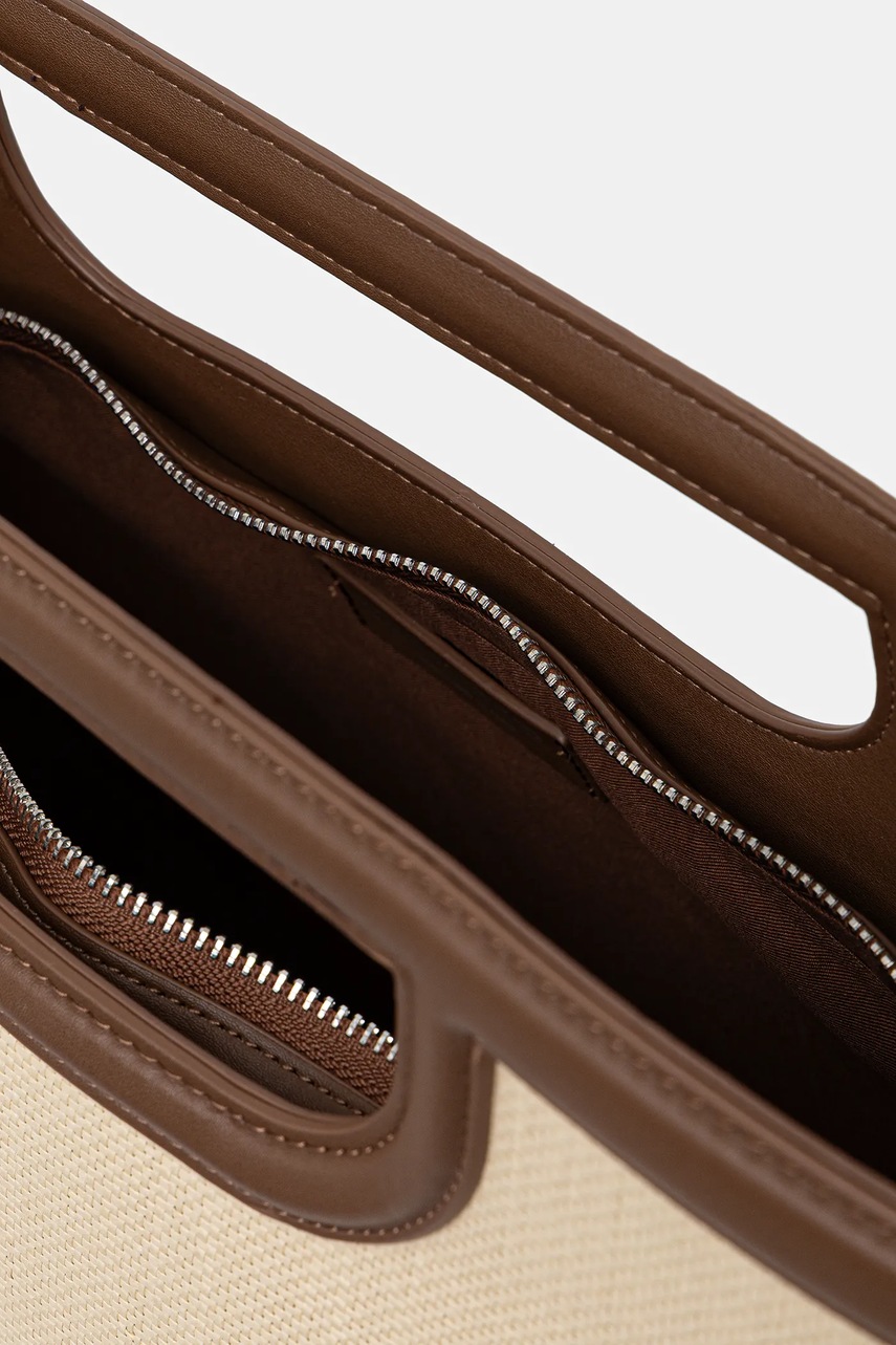 Τσάντα United Colors of Benetton χρώμα: καφέ, 67O1DY07S φωτογραφία