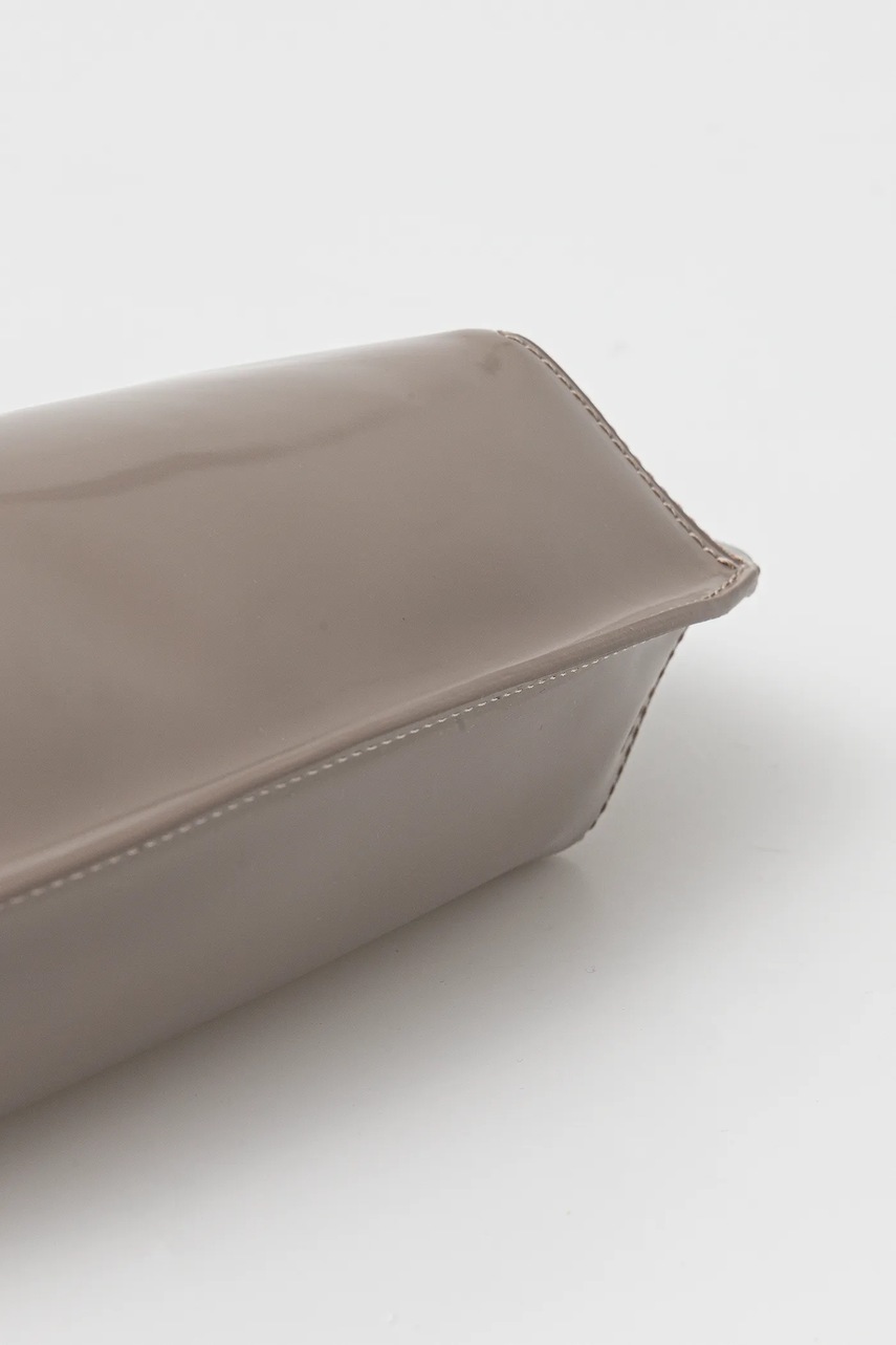 Δερμάτινη τσάντα By Far χρώμα: γκρι, MWBSB056CL017BG037PL φωτογραφία