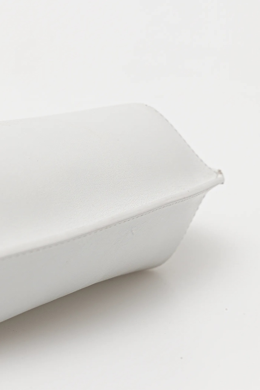 Δερμάτινη τσάντα By Far φωτογραφία