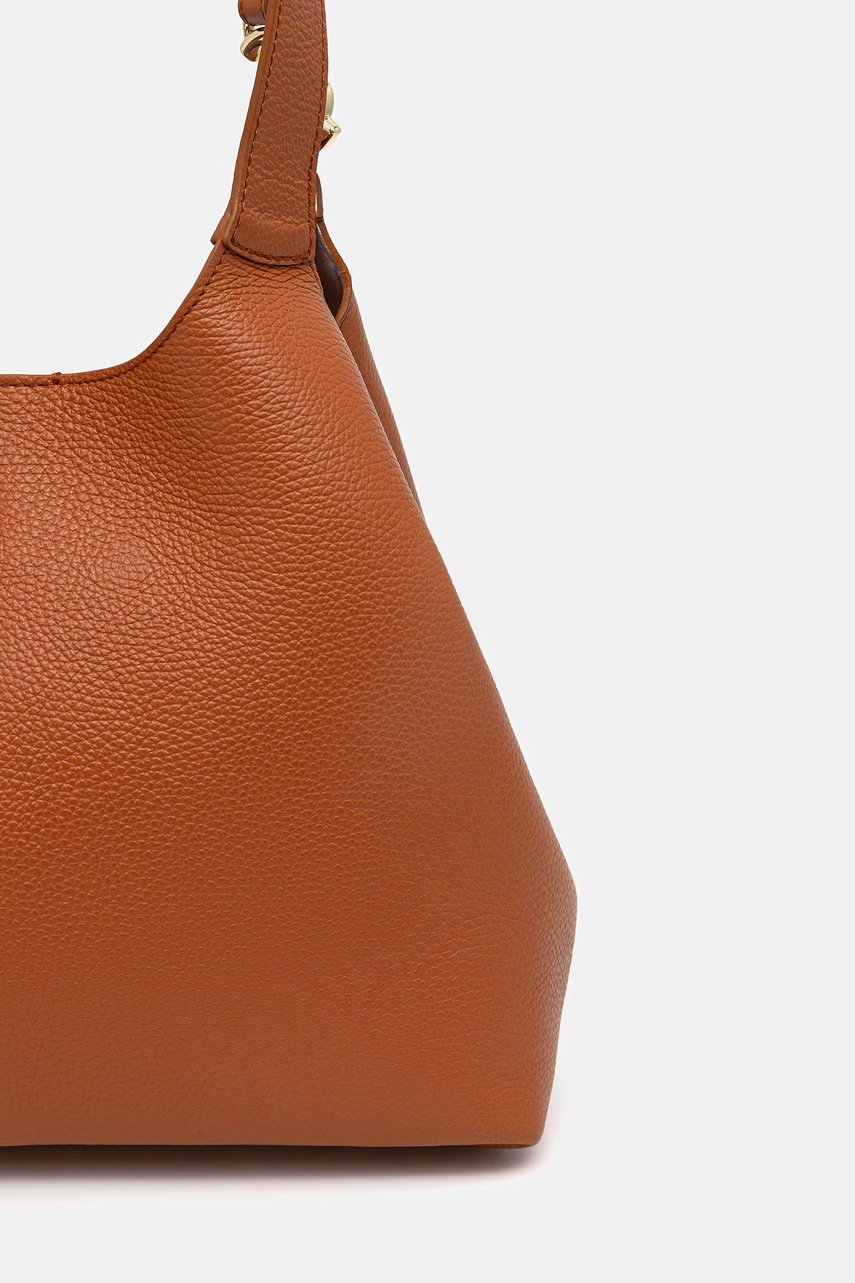 Δερμάτινη τσάντα Coccinelle COCCINELLE C-EASY φωτογραφία