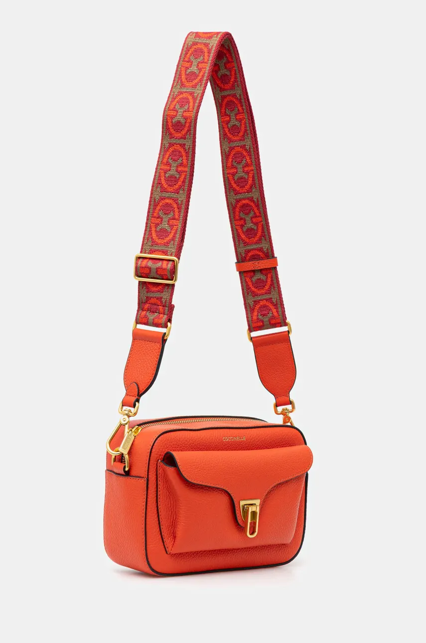 Сумочка Coccinelle COCCINELLE BEAT SOFT RIBB цвет оранжевый NOF 15 02 01 Сумочка Coccinelle COCCINELLE BEAT SOFT RIBB цвет оранжевый NOF 15 02 01