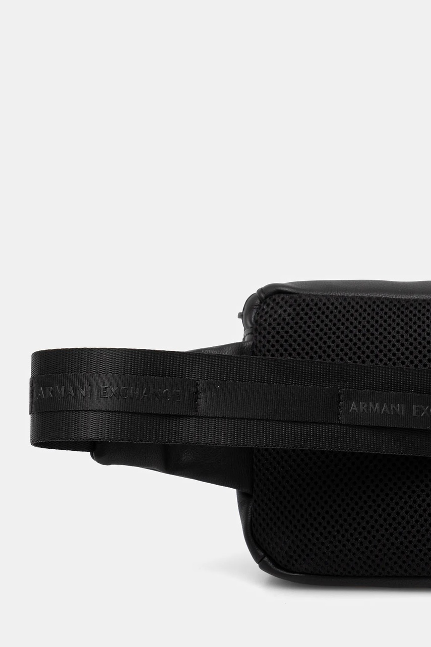 Armani Exchange övtáska fekete, XM000254 AF11925 termék 2. képe