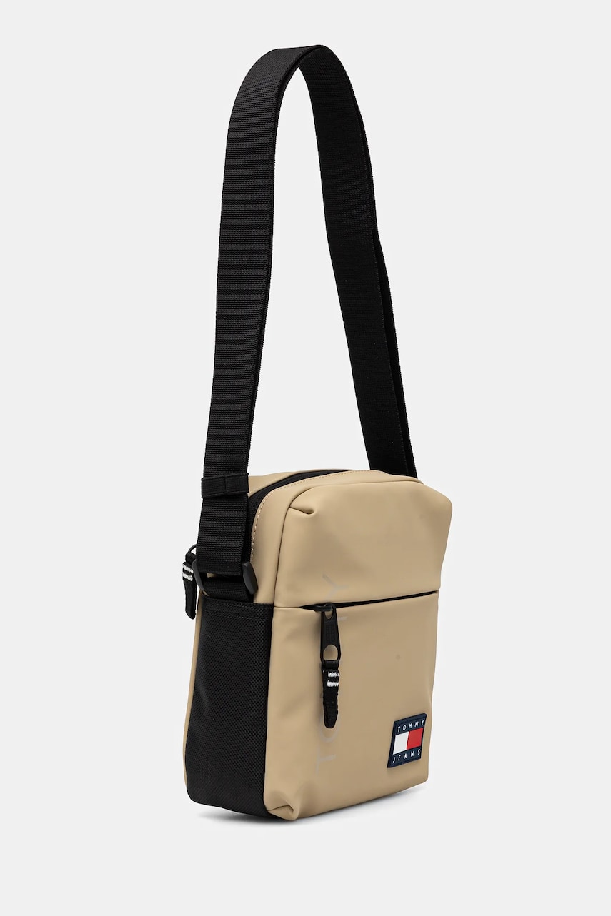 Сумка Tommy Jeans цвет бежевый AM0AM13270 Сумка Tommy Jeans цвет бежевый AM0AM13270