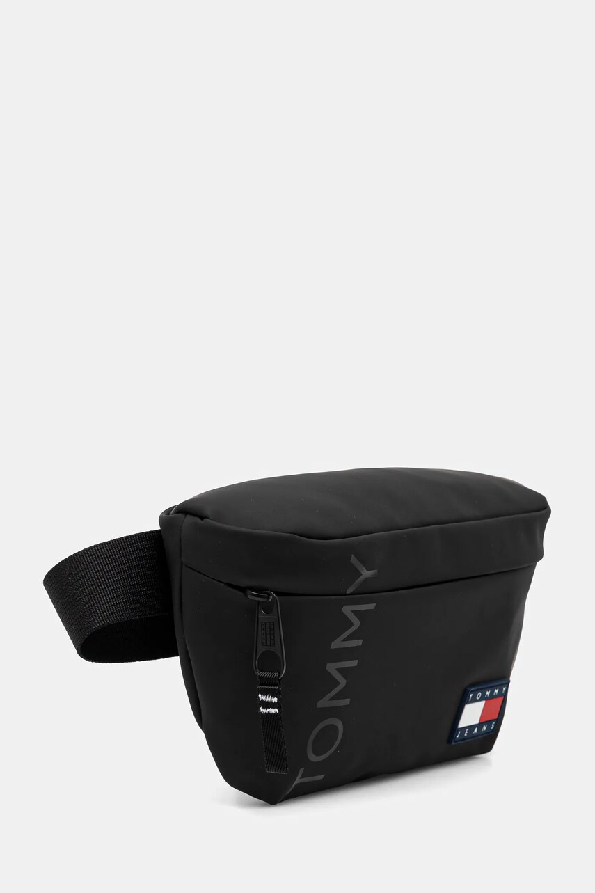 Сумка на пояс Tommy Jeans цвет чёрный AM0AM13273 Сумка на пояс Tommy Jeans цвет чёрный AM0AM13273