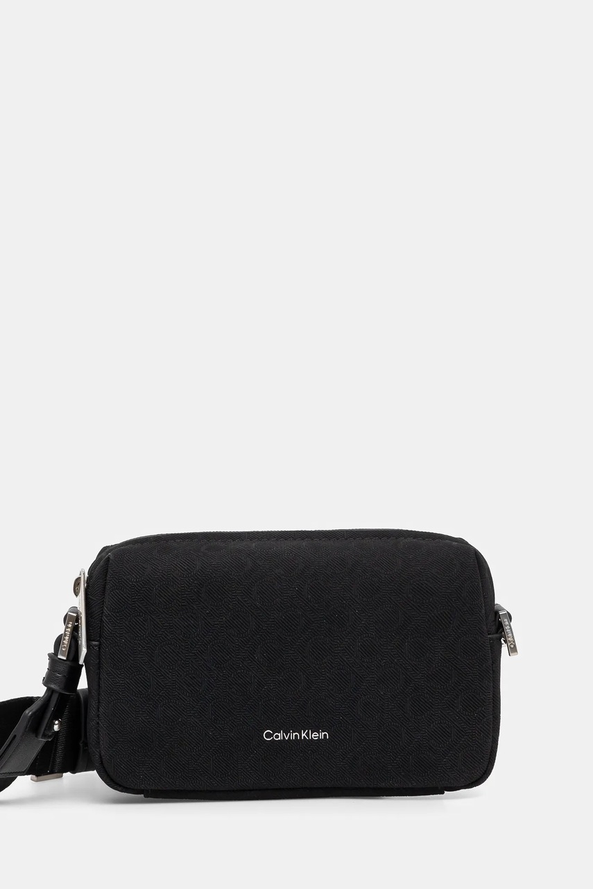 

Чанта през рамо Calvin Klein в черно K50K512739, Черен