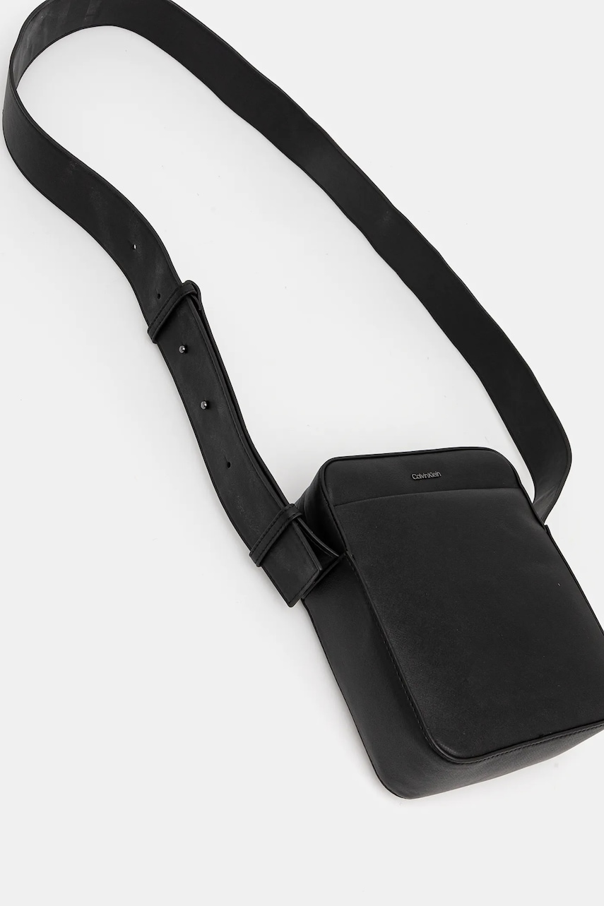 Сумка Calvin Klein цвет чёрный K50K512755 Сумка Calvin Klein цвет чёрный K50K512755