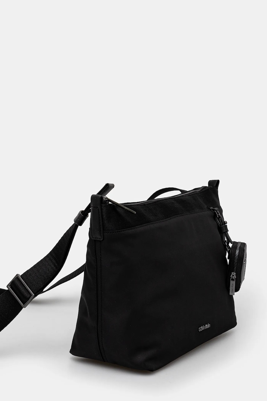 Сумка Calvin Klein цвет чёрный K50K512804 Сумка Calvin Klein цвет чёрный K50K512804