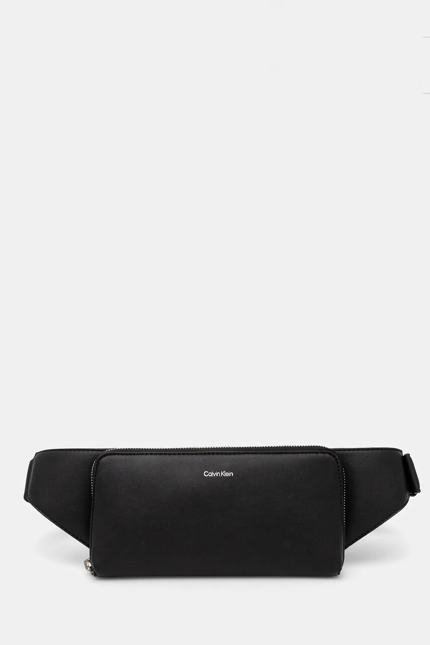 Levně Ledvinka Calvin Klein černá barva, K50K512785