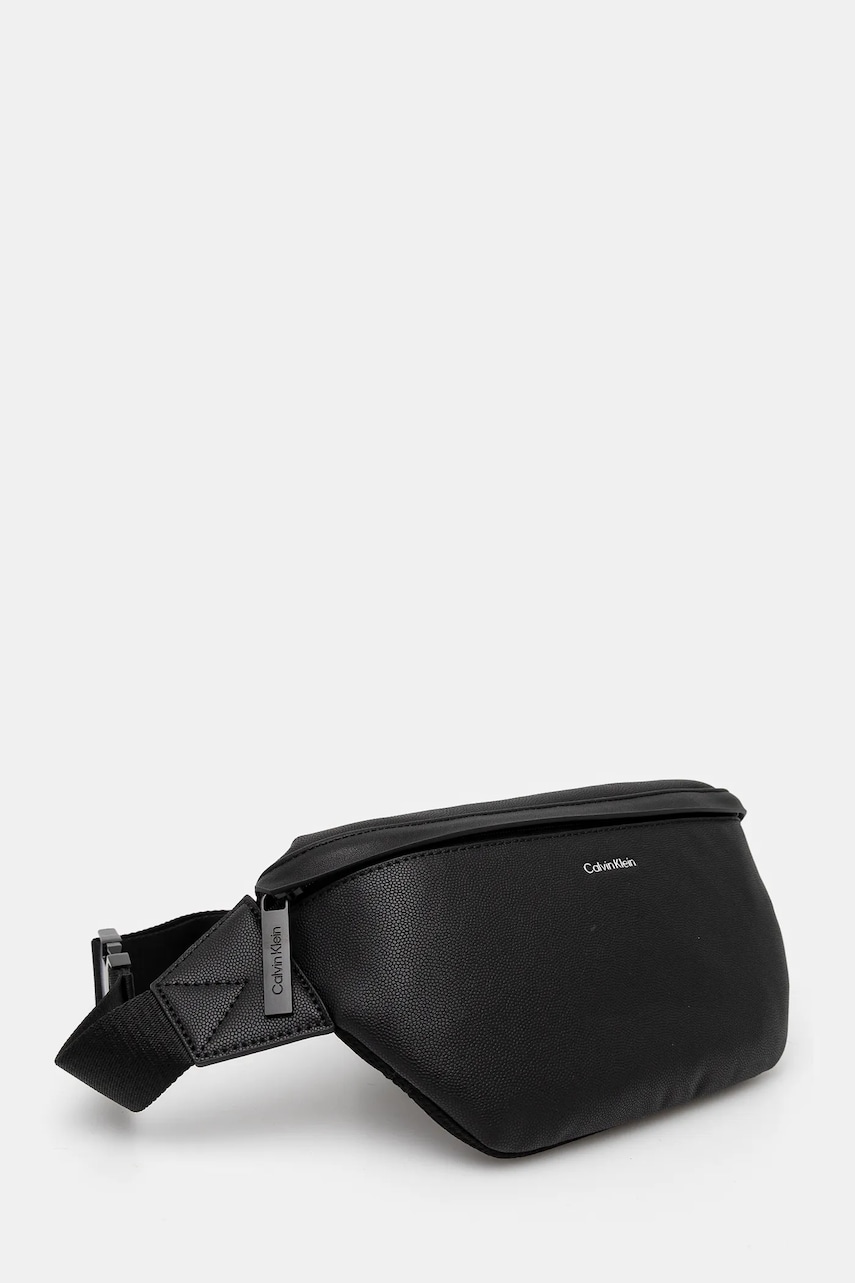 Сумка на пояс Calvin Klein цвет чёрный K50K512786 Сумка на пояс Calvin Klein цвет чёрный K50K512786