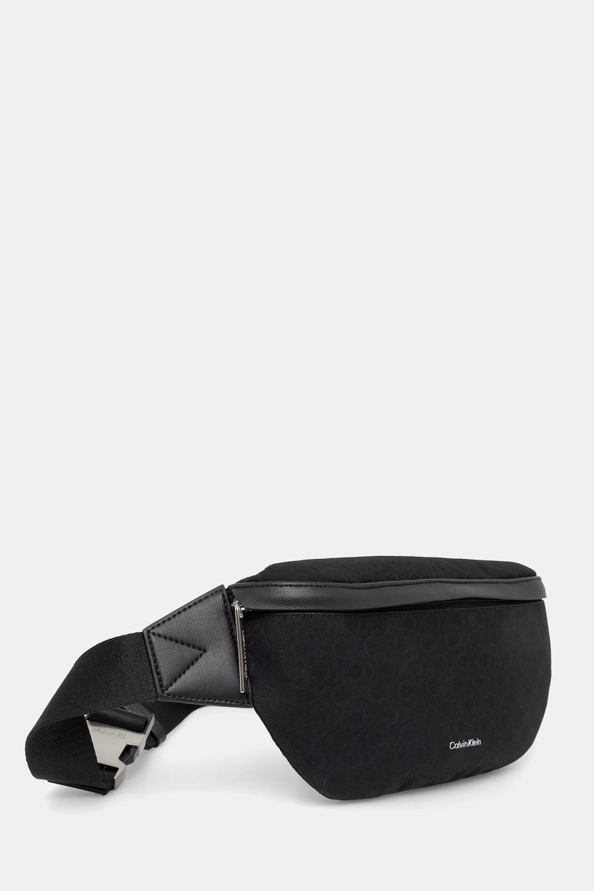 Сумка на пояс Calvin Klein цвет чёрный K50K512787 Сумка на пояс Calvin Klein цвет чёрный K50K512787