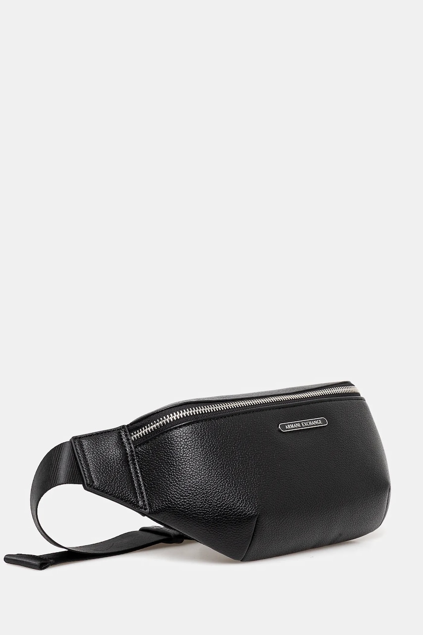 Сумка на пояс Armani Exchange цвет чёрный XM000848 AF12134 Сумка на пояс Armani Exchange цвет чёрный XM000848 AF12134