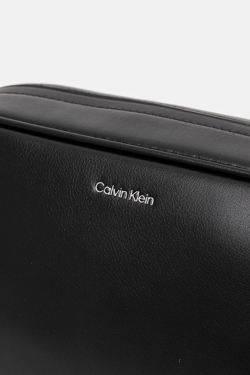 Косметичка Calvin Klein колір чорний K50K512951 