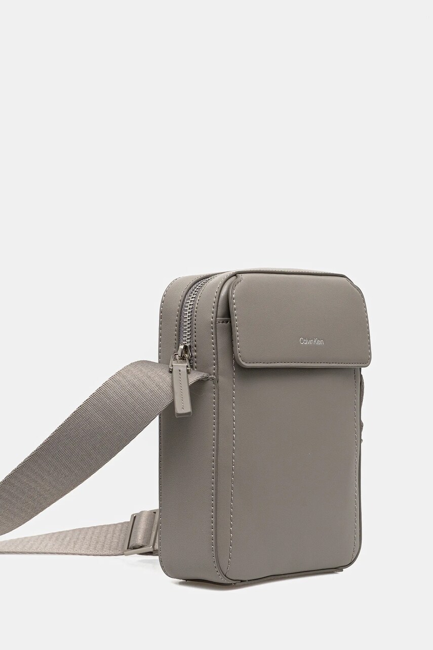 Сумка Calvin Klein цвет серый K50K512966 Сумка Calvin Klein цвет серый K50K512966